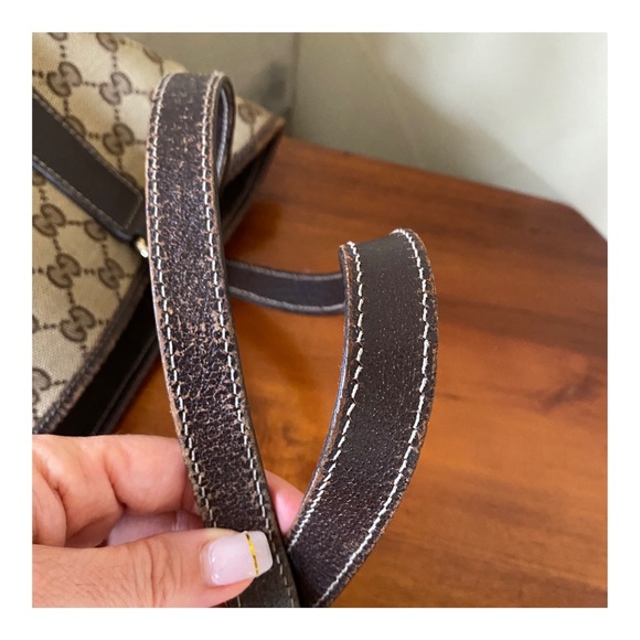 🔥SOLD🔥AUTHENTIC GUCCI SHOULDER BAG TOTE - Picture 10 of 14